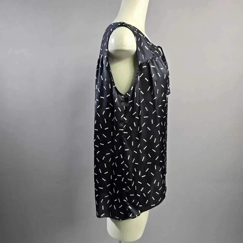 W by Worth Navy and White Patterned Blouse R2